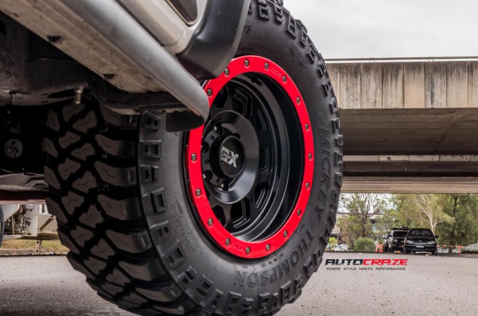 TOYOTA HILUX N80 4WD RG2 SATIN BLACK